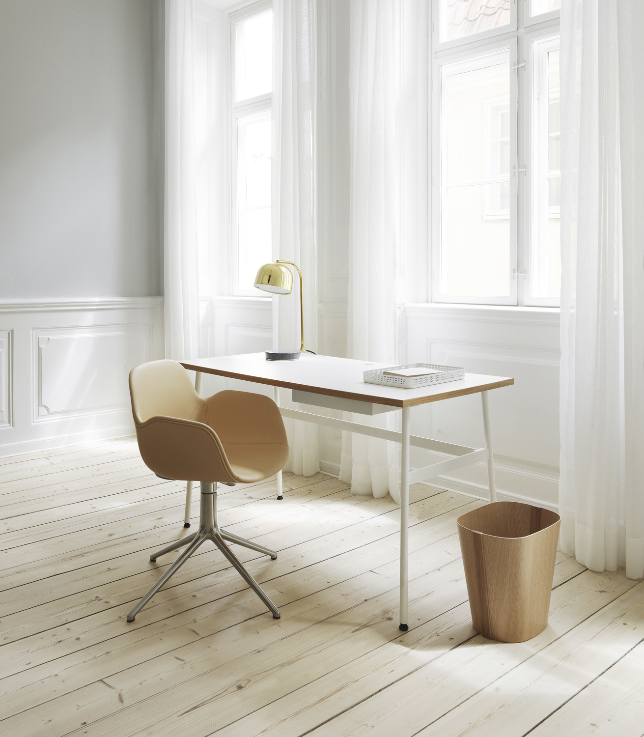 Journal Desk