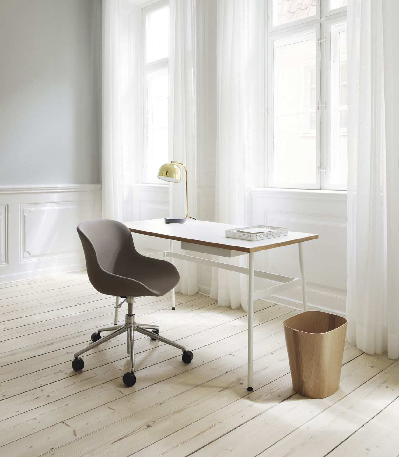Journal Desk