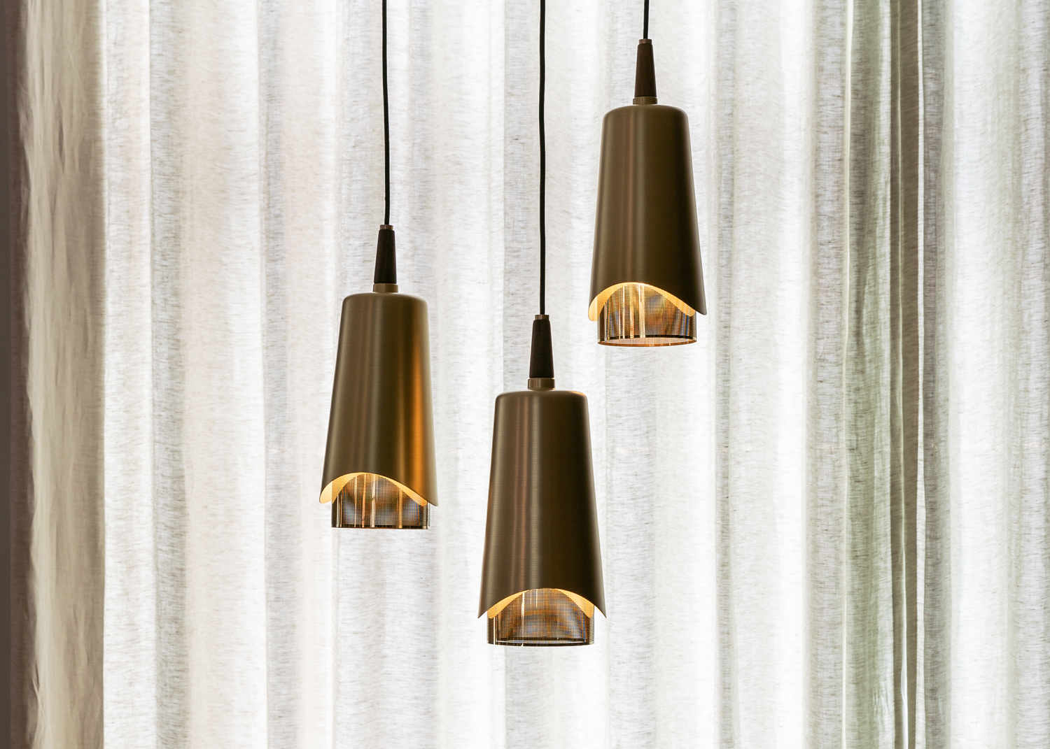 Umanoff Pendant Lamp - Set of 2