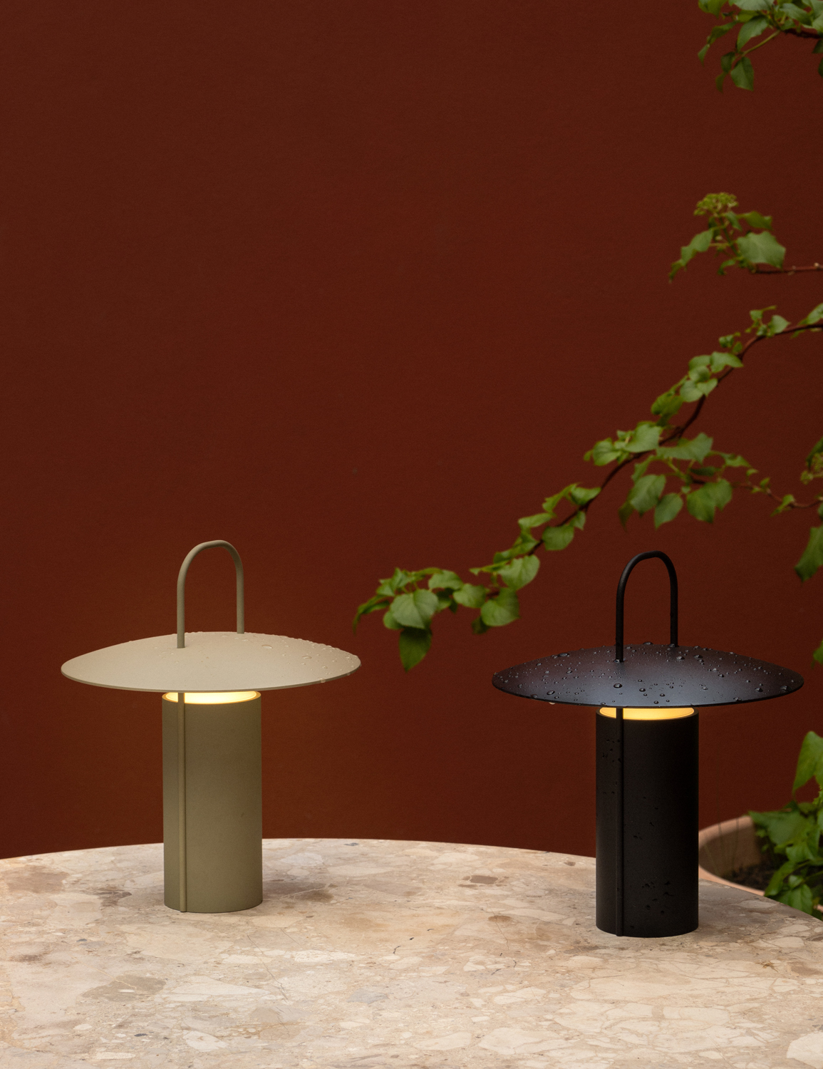 Ray Portable Table Lamp