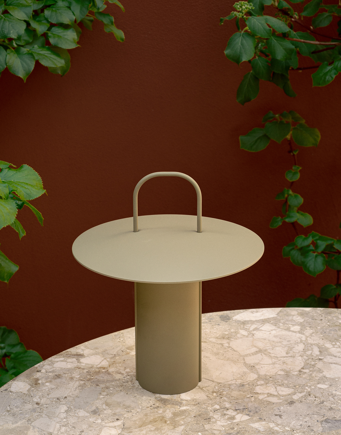 Ray Portable Table Lamp