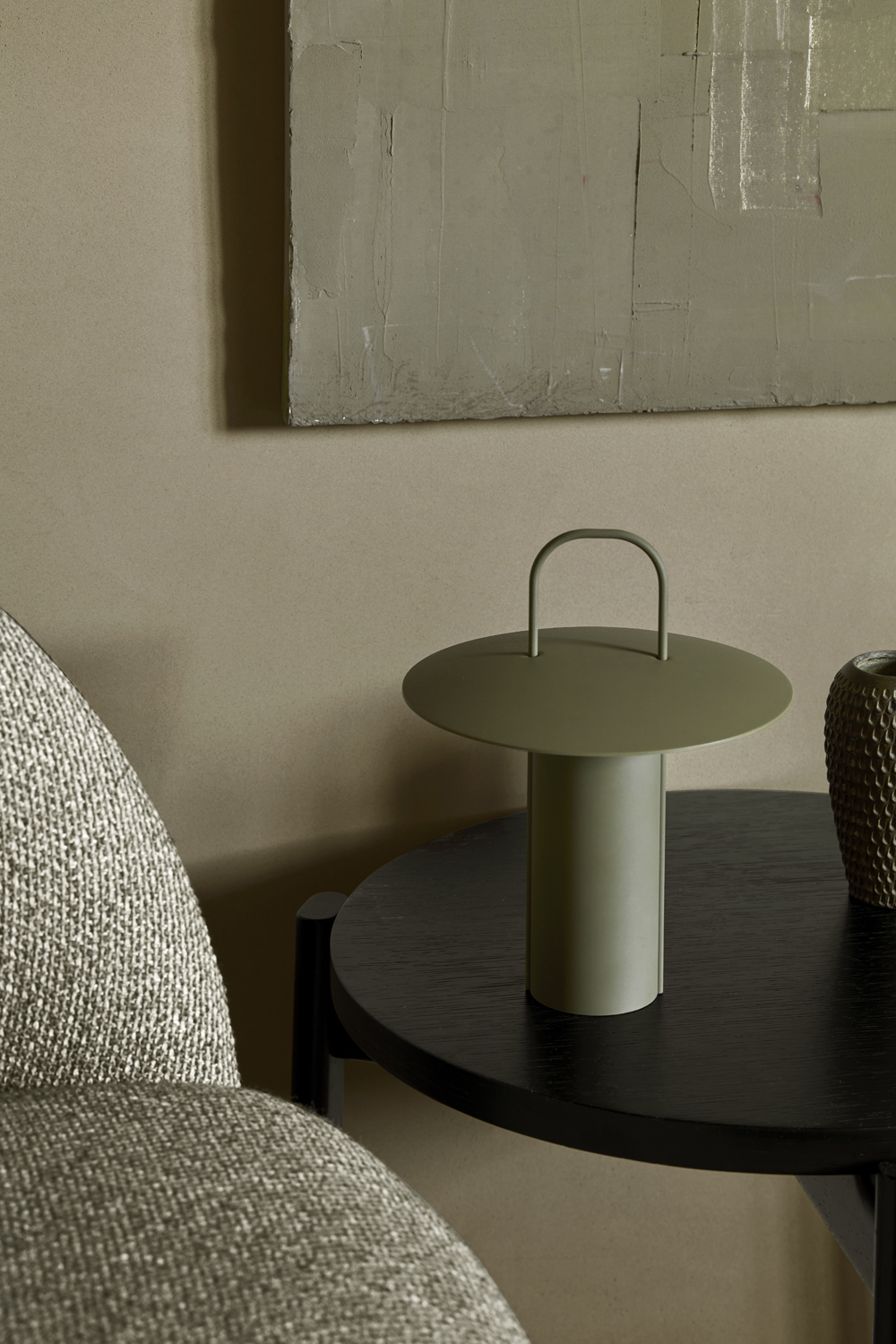 Ray Portable Table Lamp