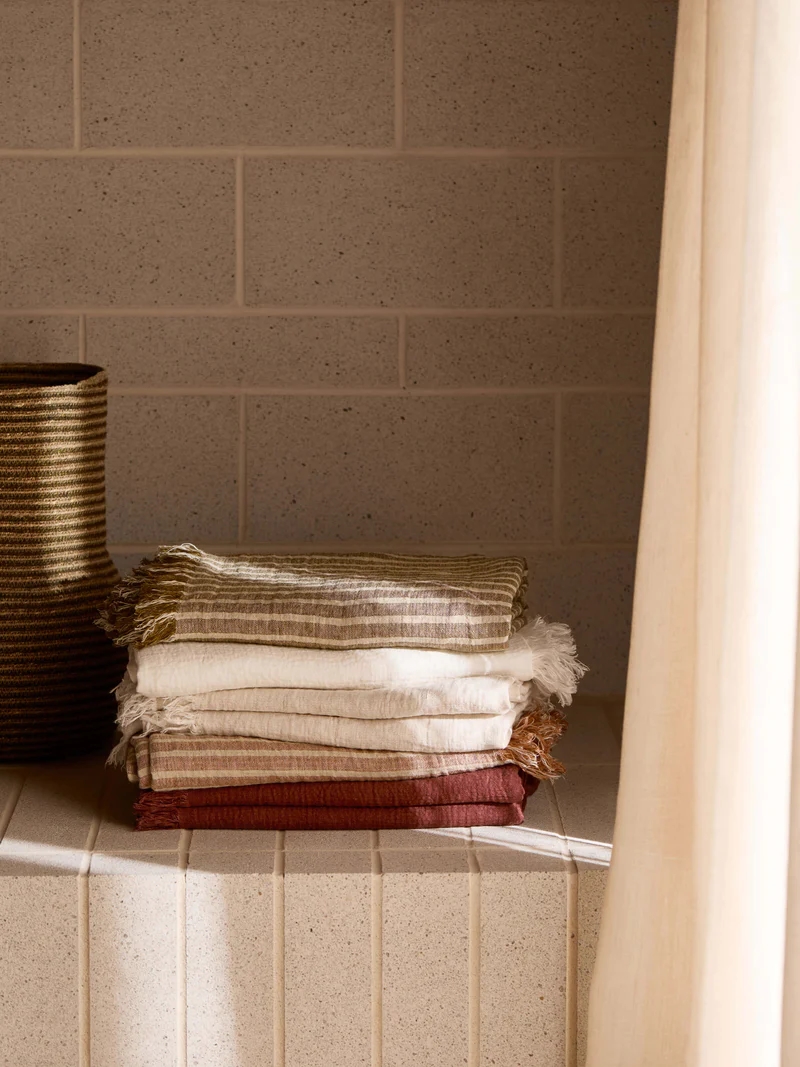 Ava Pure Linen Throw