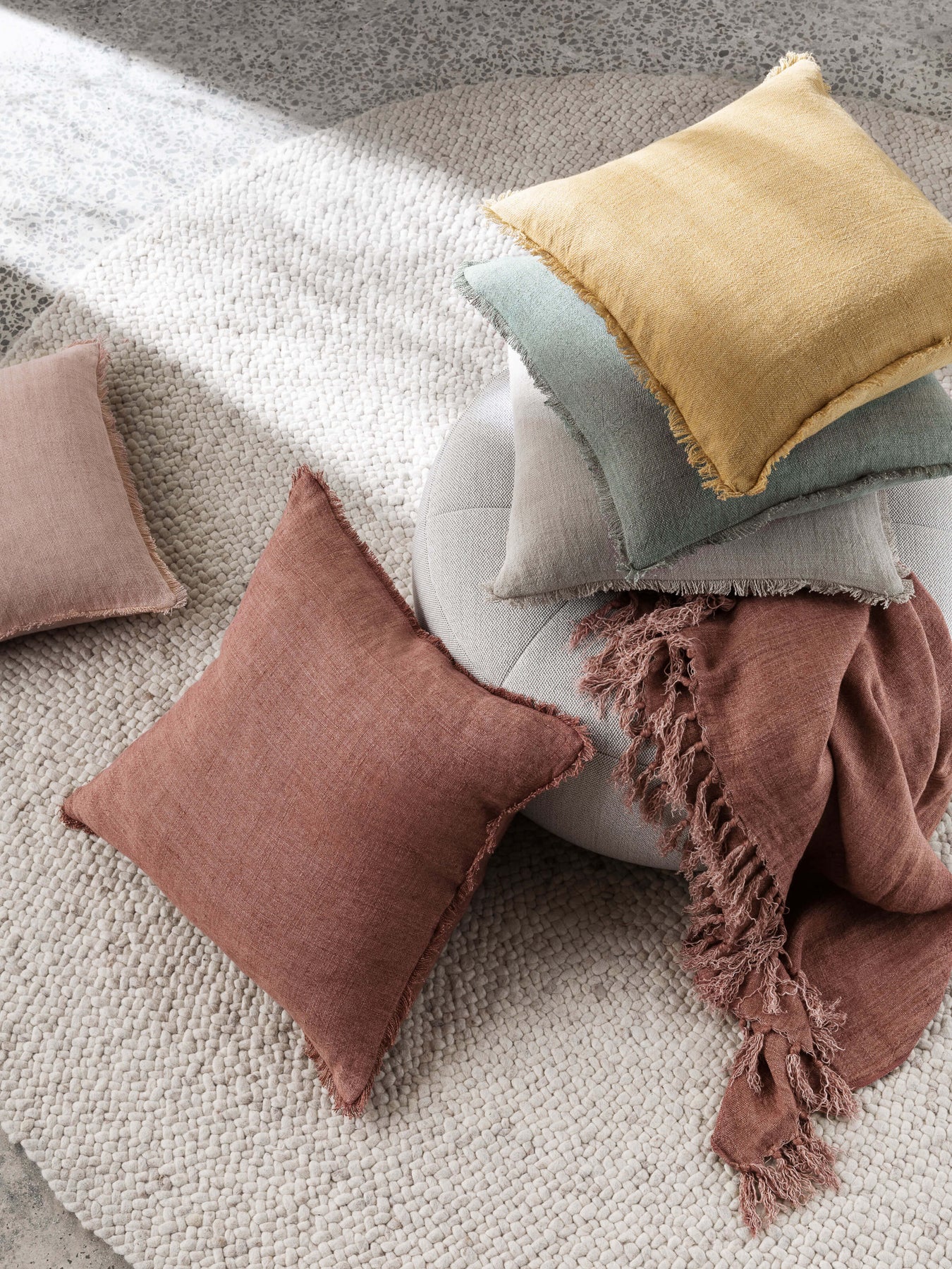 Burton Throw