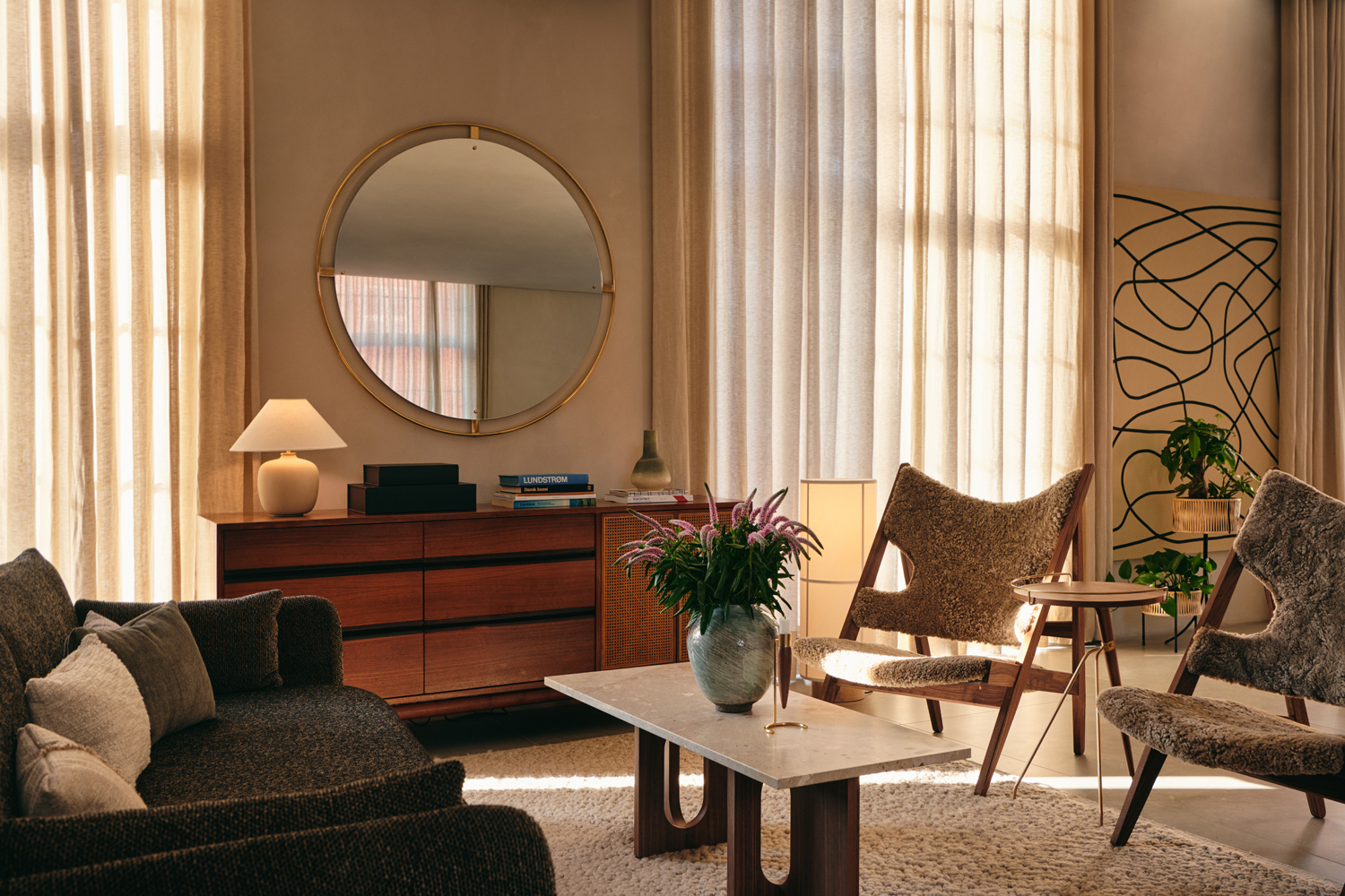 Androgyne Lounge Table