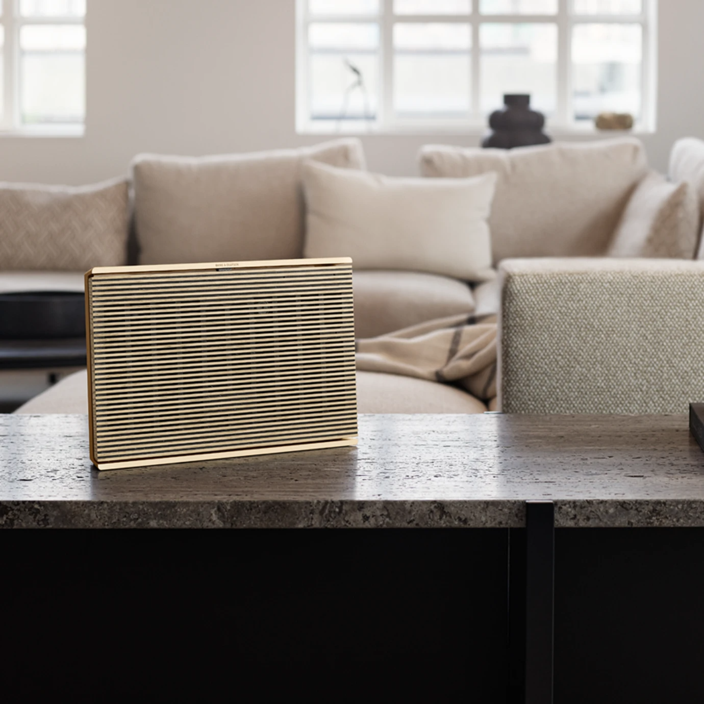 B&O Beosound Level 藍牙喇叭 B&O Beosound Level bluetooth speaker