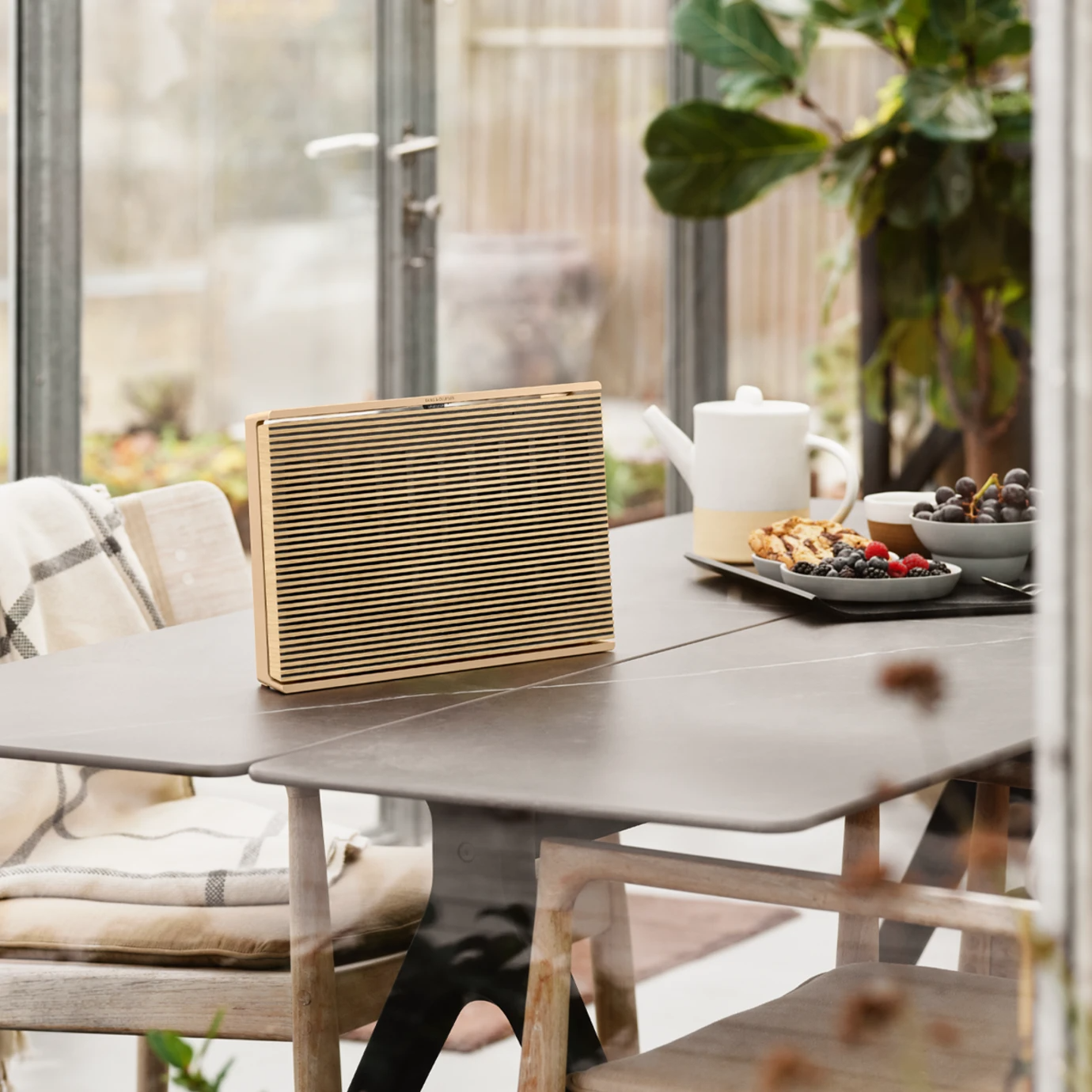 B&O Beosound Level 藍牙喇叭 B&O Beosound Level bluetooth speaker