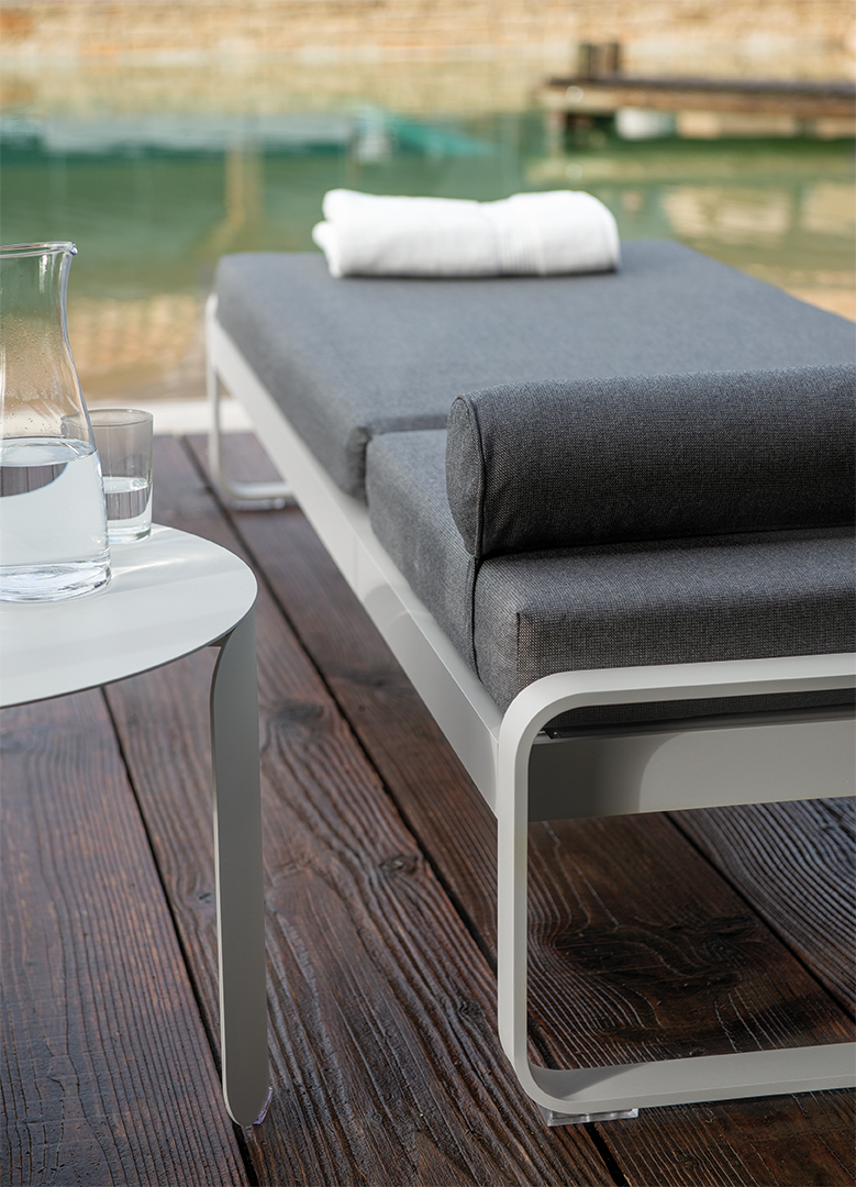 Fermob Bellevie Sunlounger
