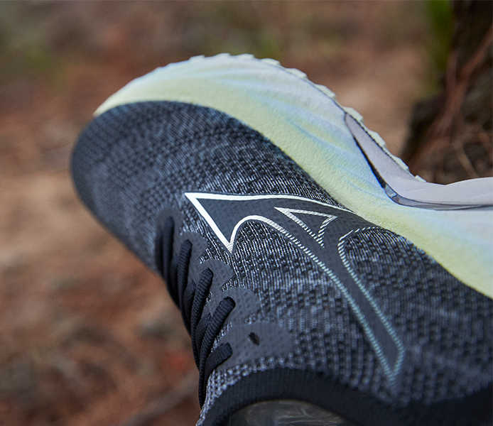 WAVE NEO WIND | Women's Running Shoes | Mizuno Australia