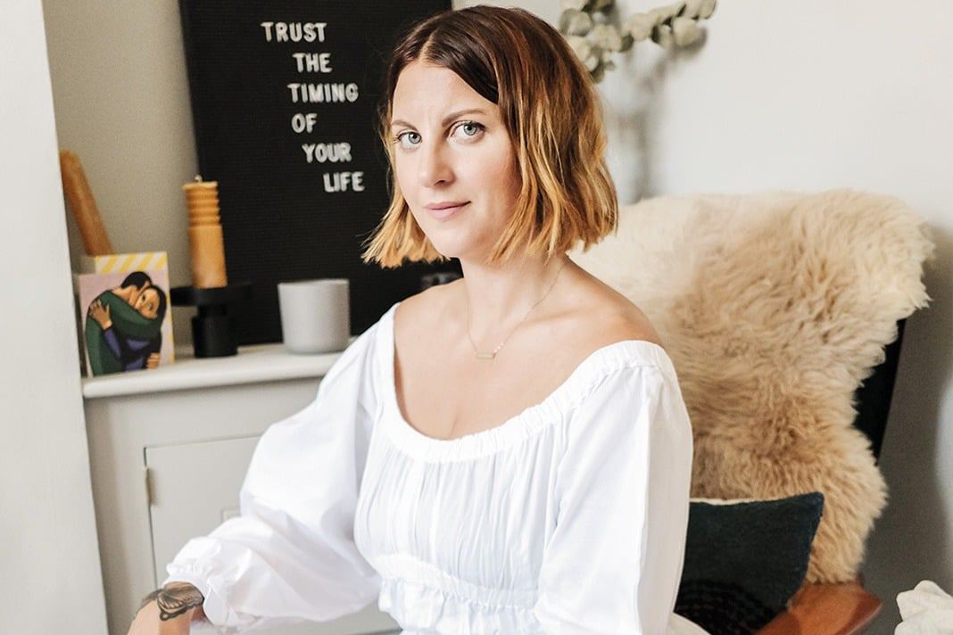 Pandora Paloma - Quantum Transformation and Business Coach