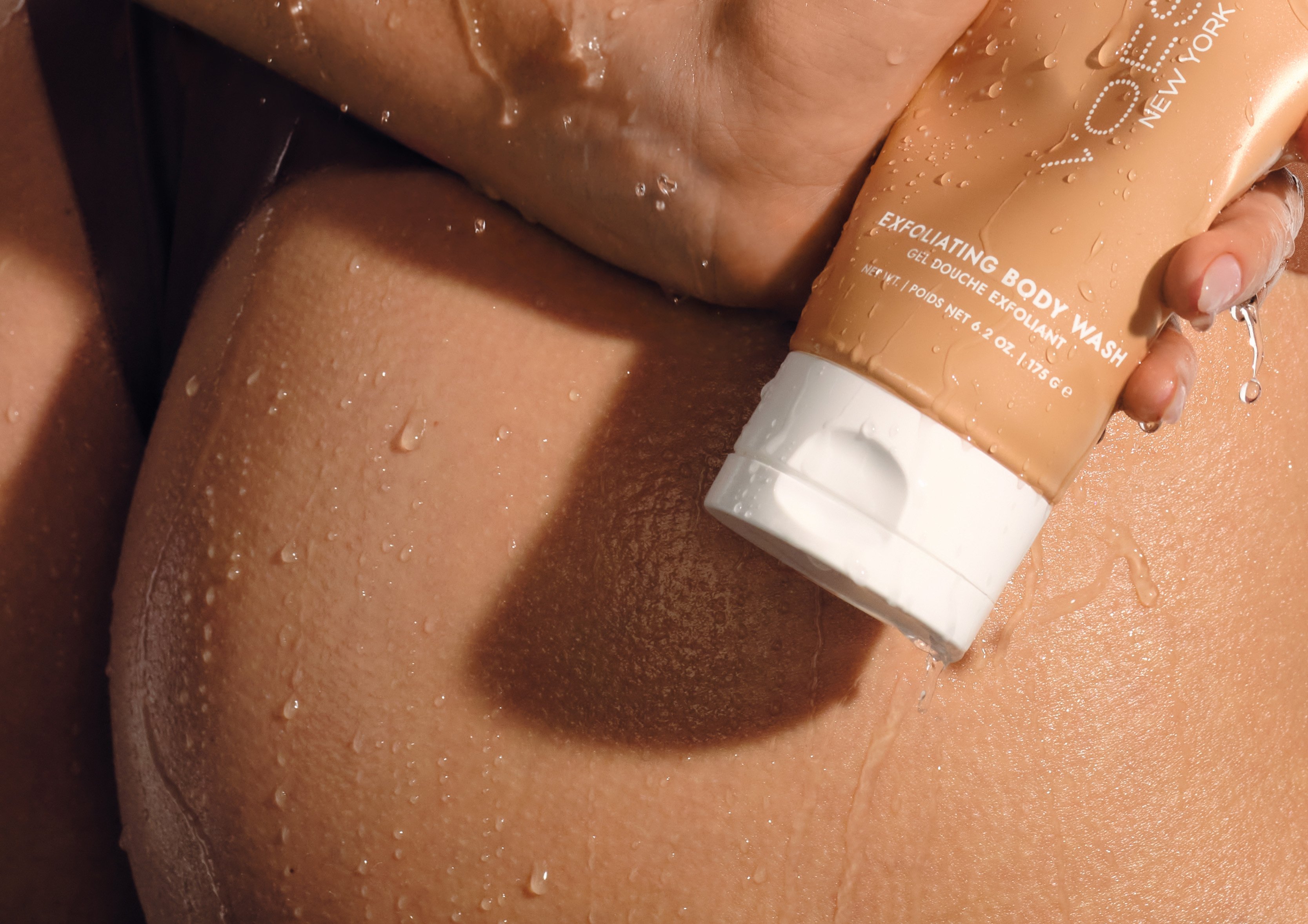 Exfoliating Body Wash Neroli & Patchouli - Sugar Scrub with Plant-Derived AHAs