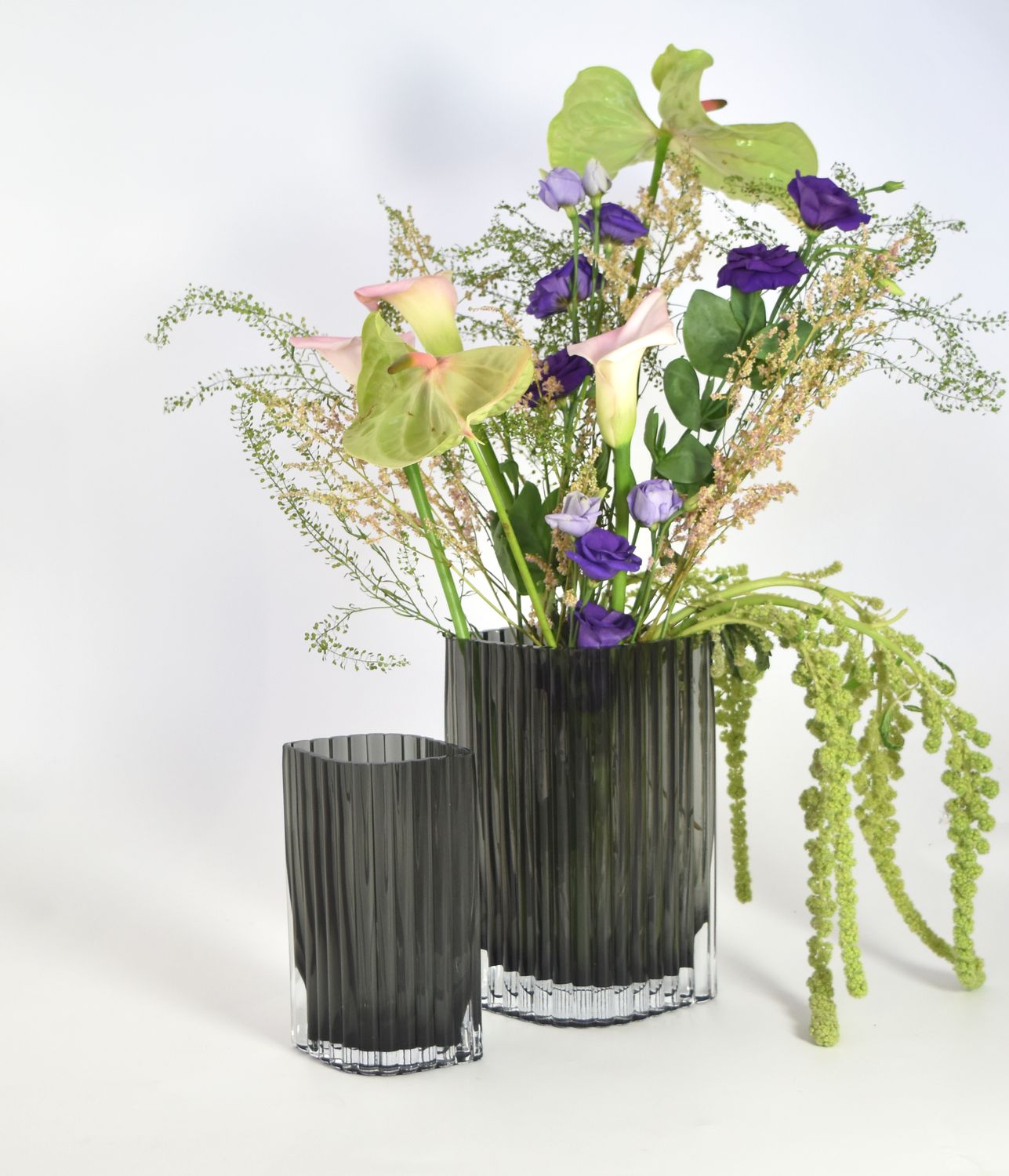 Folium Vase