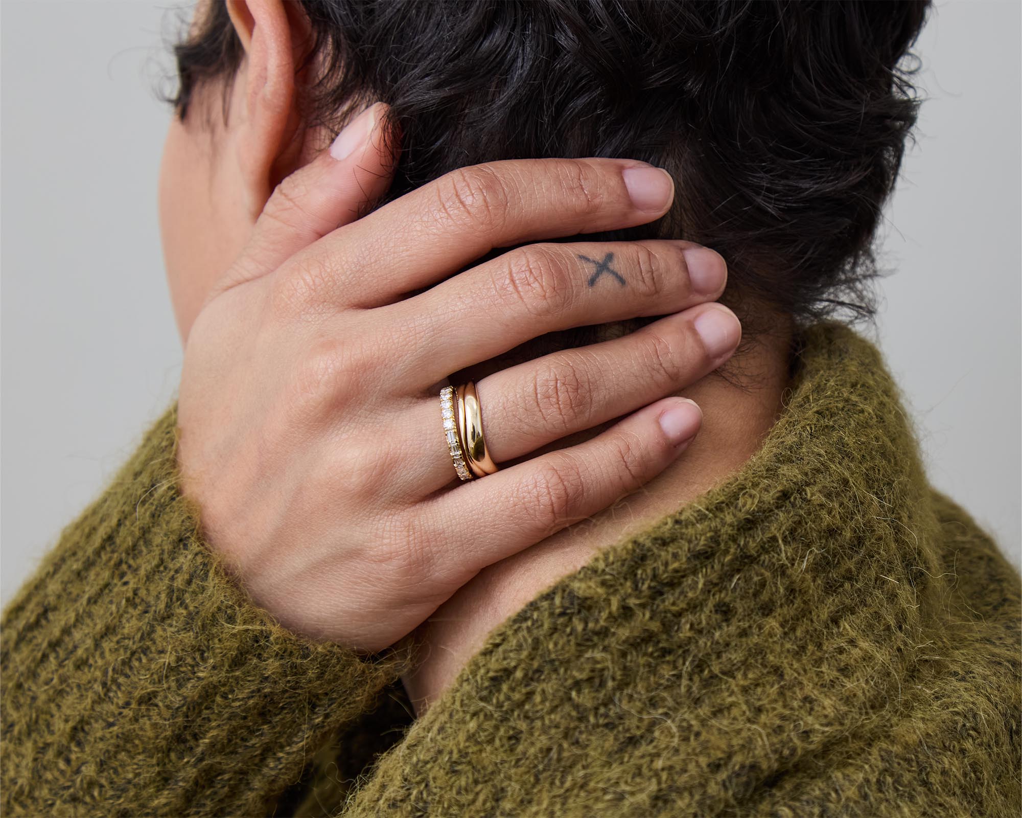 Mens stacked wedding rings | Beachweddingtips.com