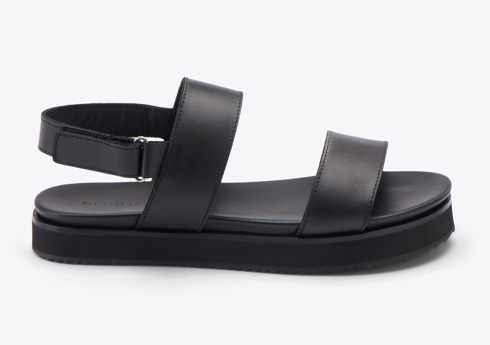 Nisolo Go-To Flatform Sandal Black/Black - Every Nisolo product is built on the foundation of comfort, function, and design. 