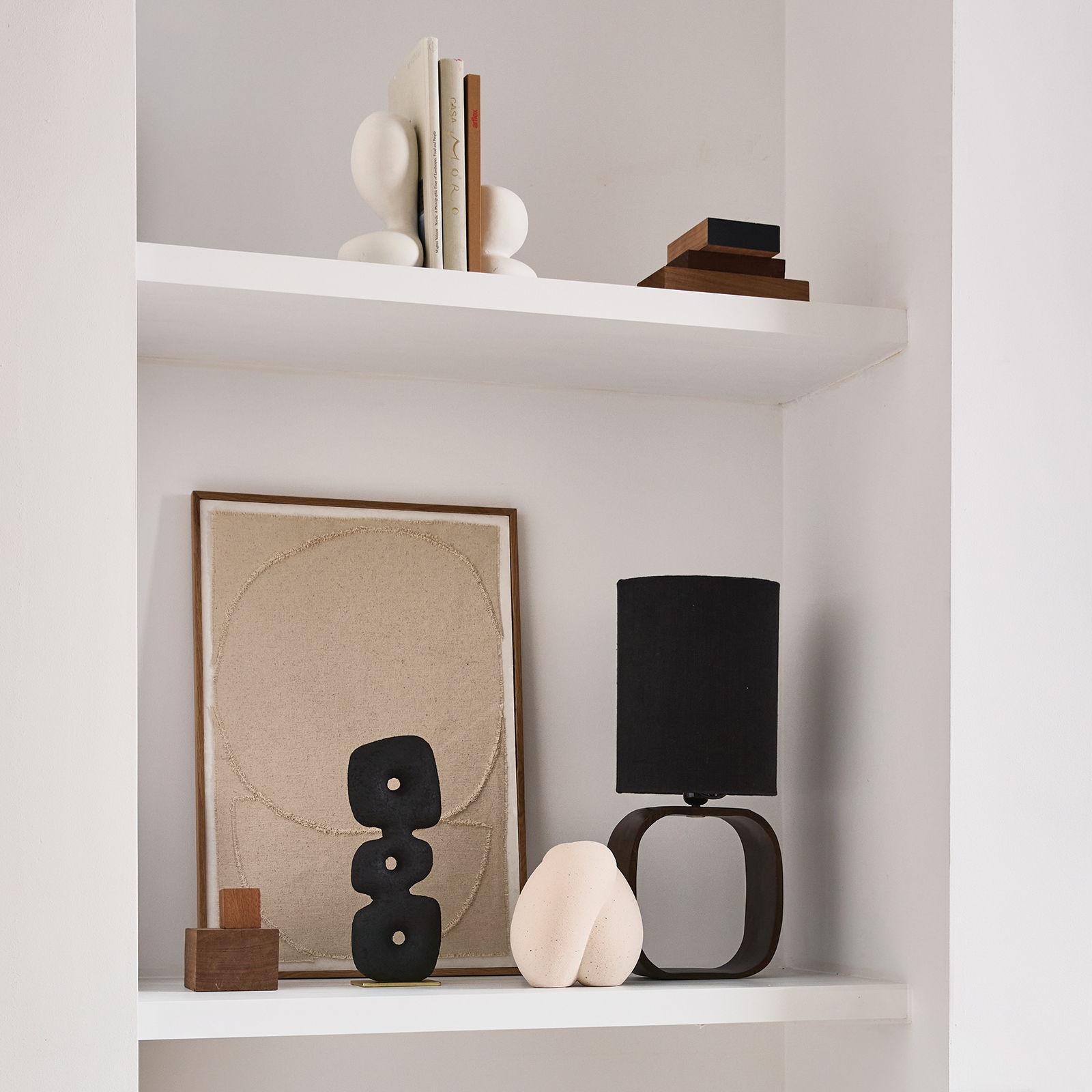 Hug Ceramic Object - White