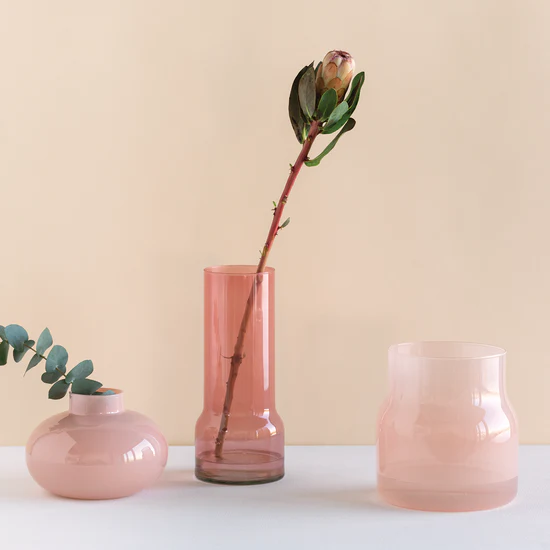 Bella Glass Vase - Peach Whip