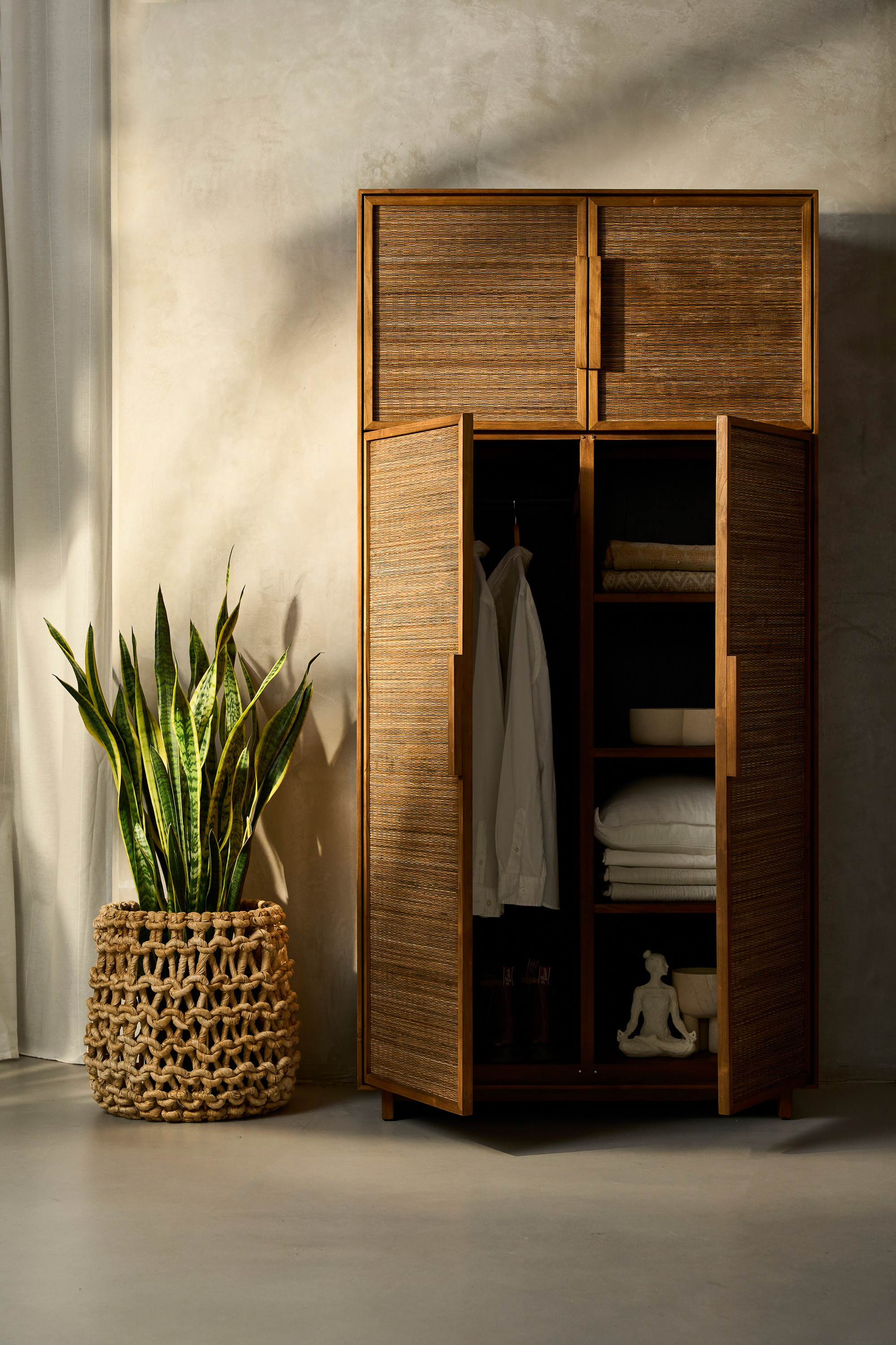 dBodhi Hopper Wardrobe - 4 Doors