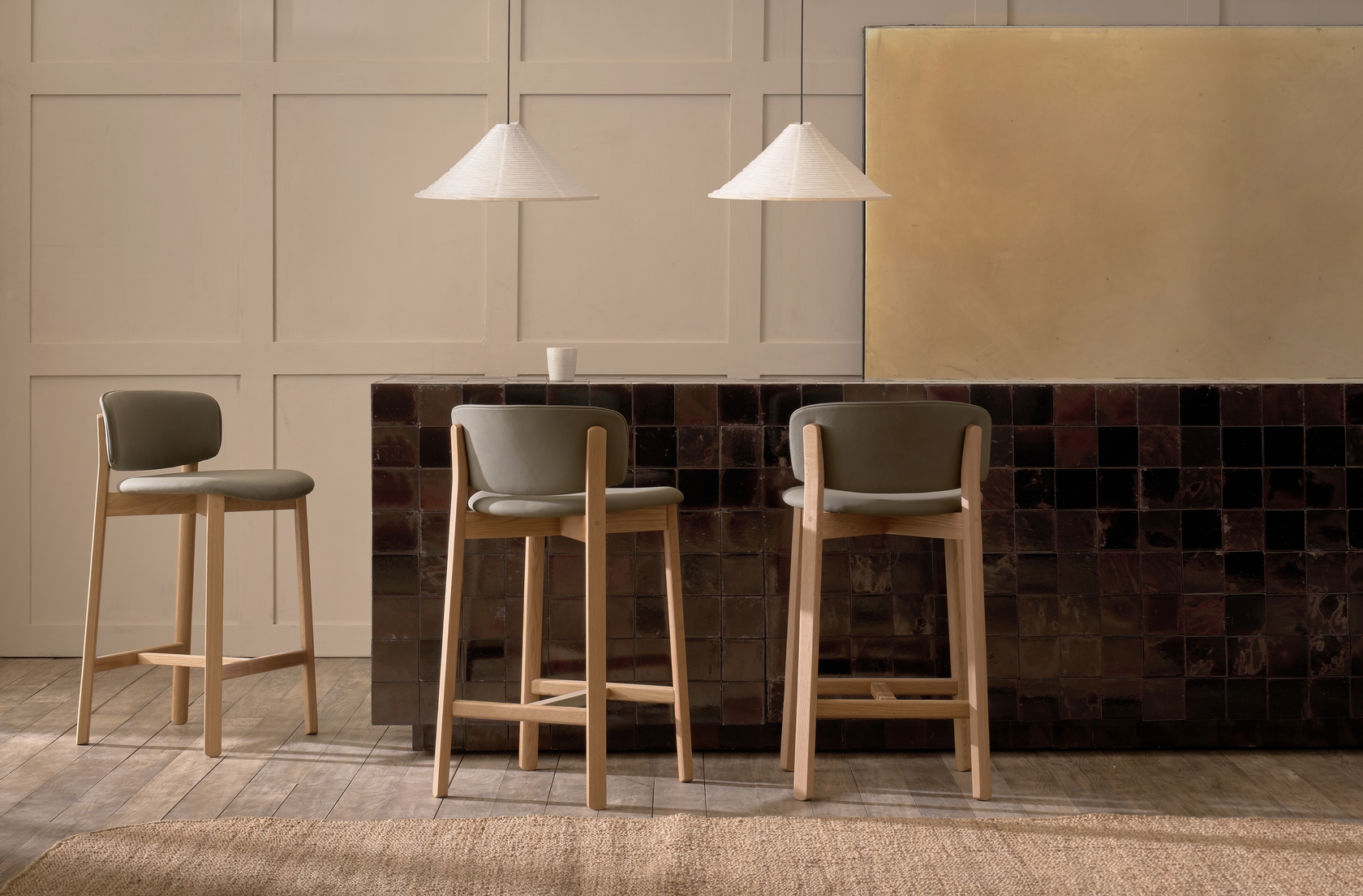 Pinta Counter Stool