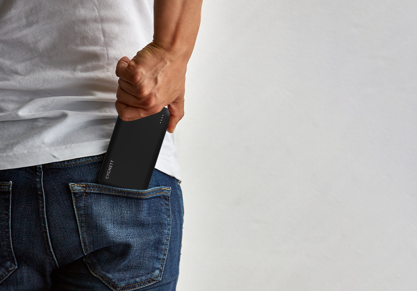 10,000 mAh Power Bank with Integrated Charging Cables Black