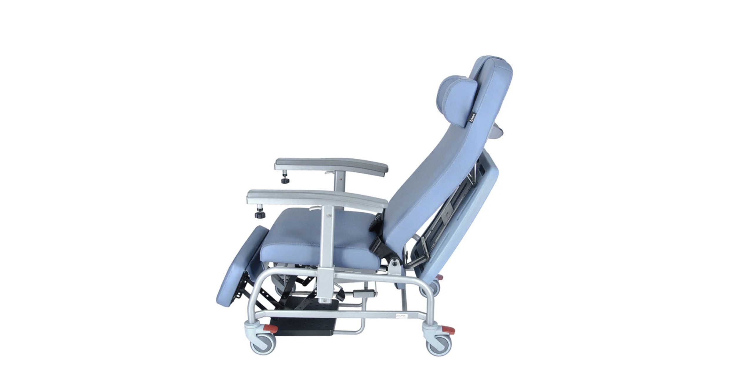 Recline to accommodate different comfort and medical needs. 100°–110° (Slight Recline).