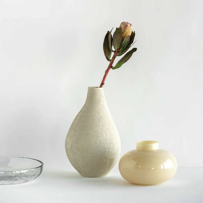 Bella Glass Vase - French Vanilla