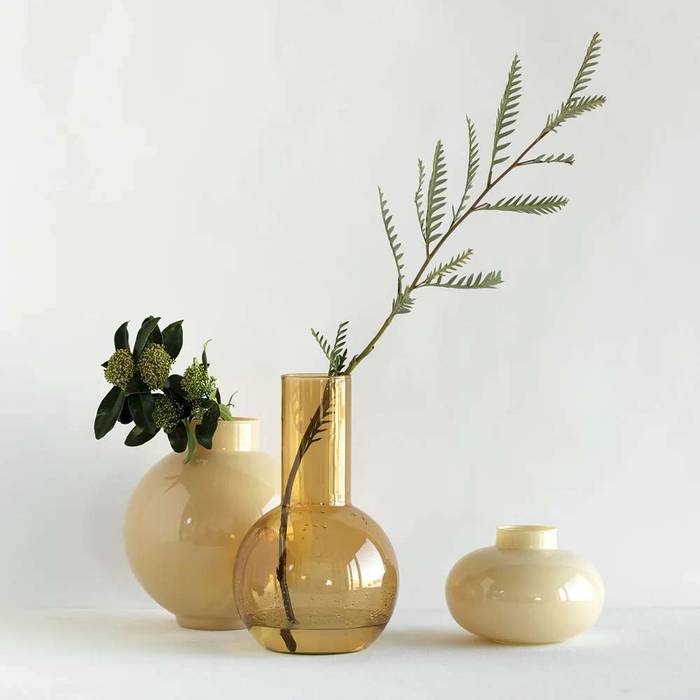 Donna Glass Vase - Cocoon