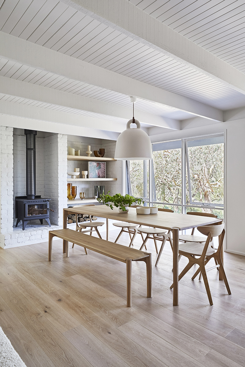 Ethnicraft Oak PI Dining Table