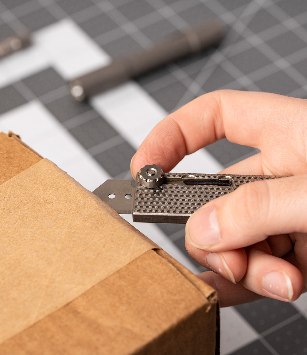 MaxMadCo Design - Titanium - Gen 2 Utility Knife