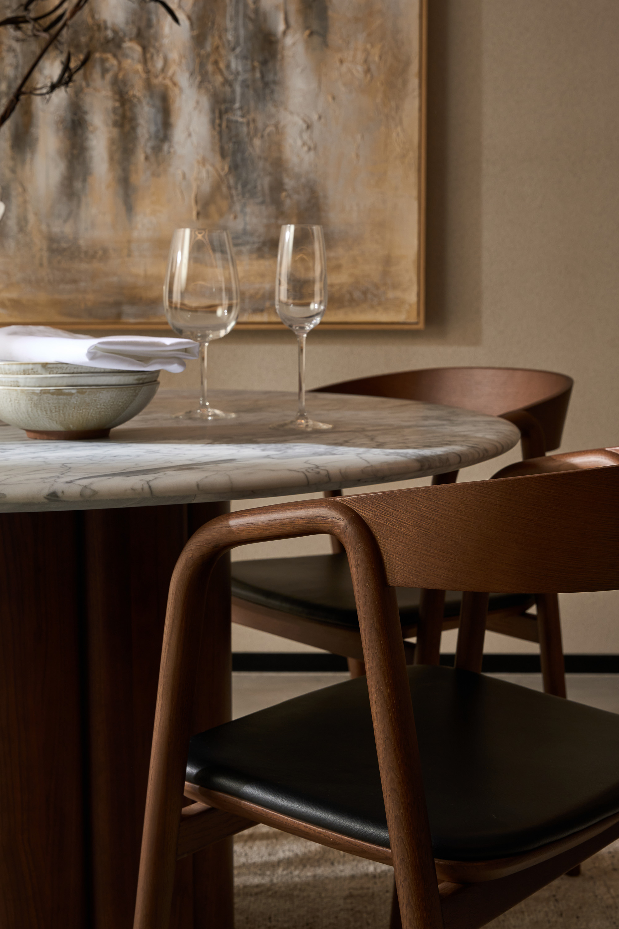 Kora Marble Round Dining Table