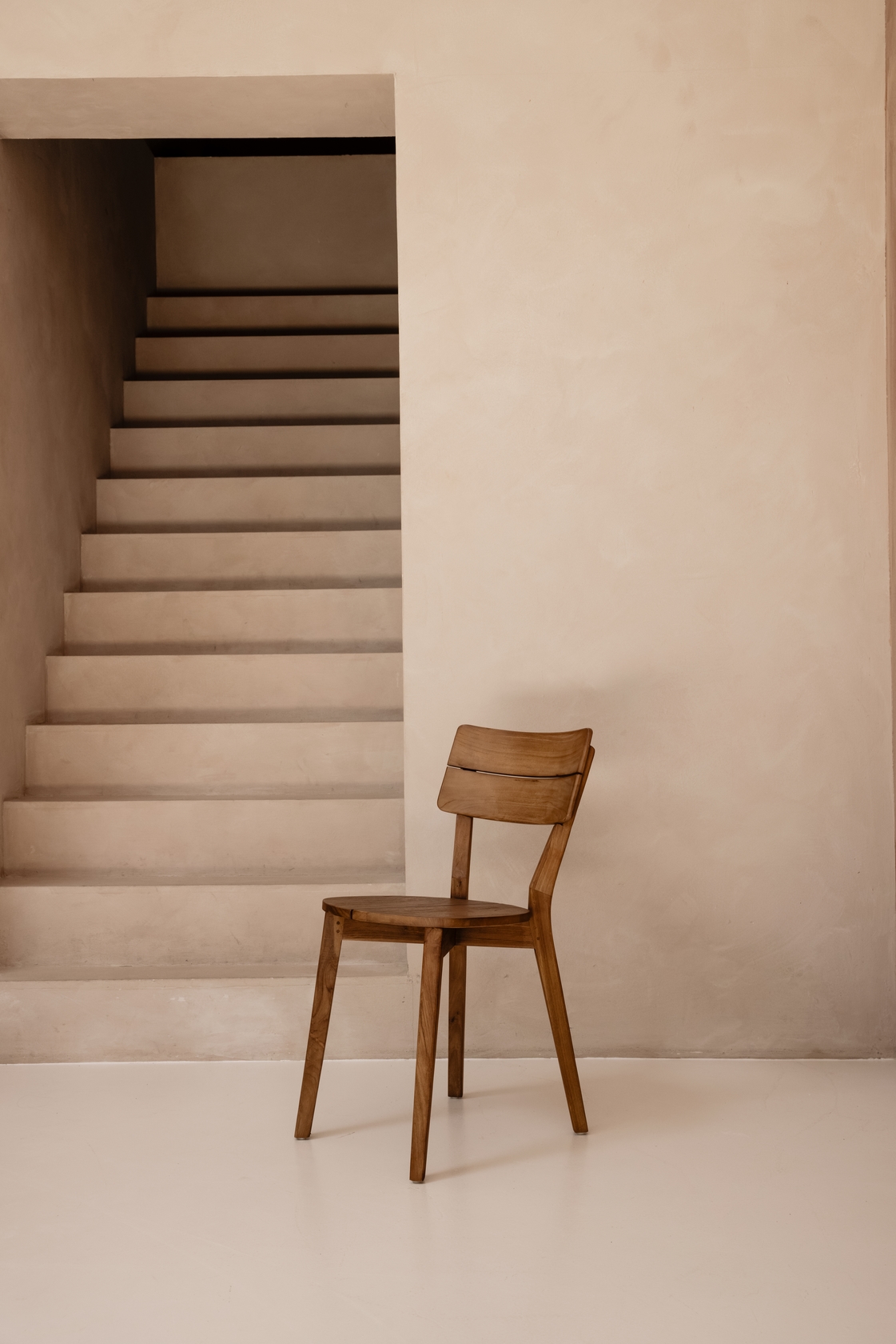 dBodhi Artisan Dining Chair