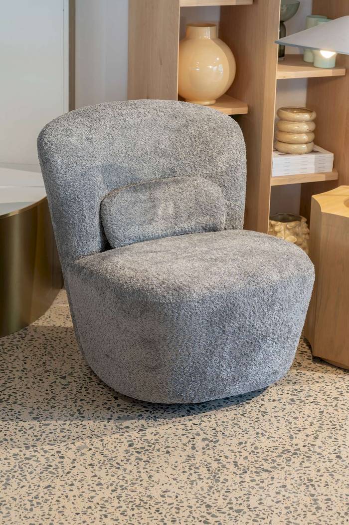 Loula Lounge Chair