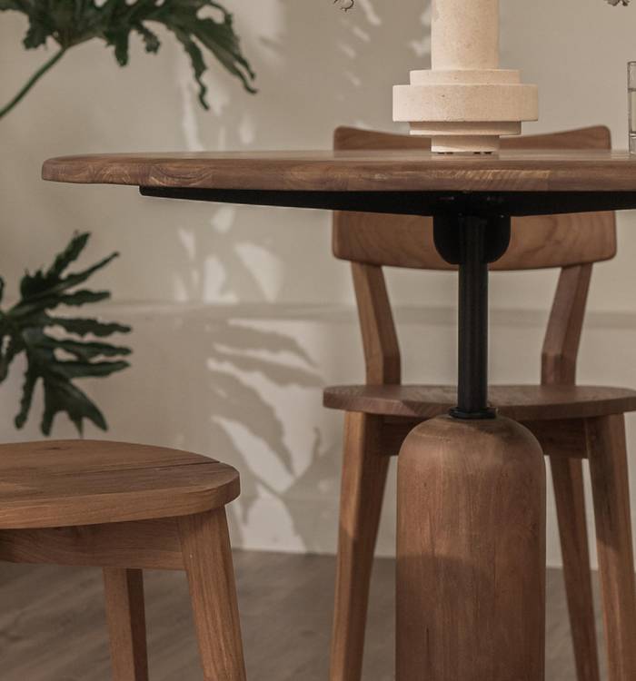 dBodhi Bullet Round Dining Table