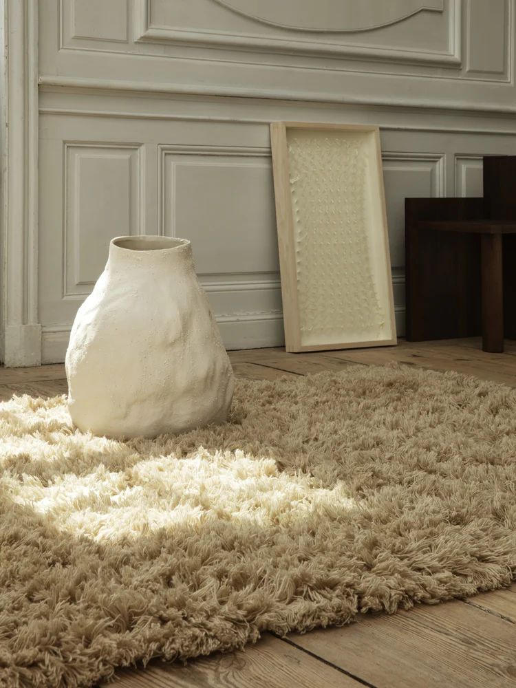 Vulca Large Vase - Off White Stone