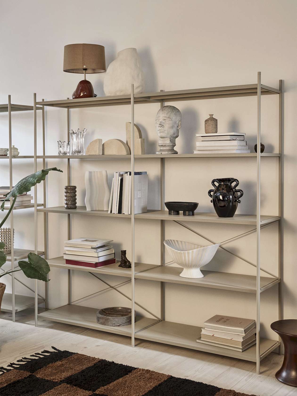 Punctual Shelving System