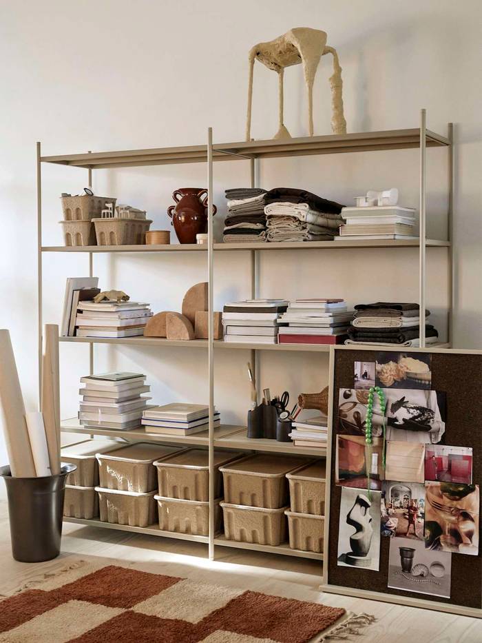 Punctual Shelving System