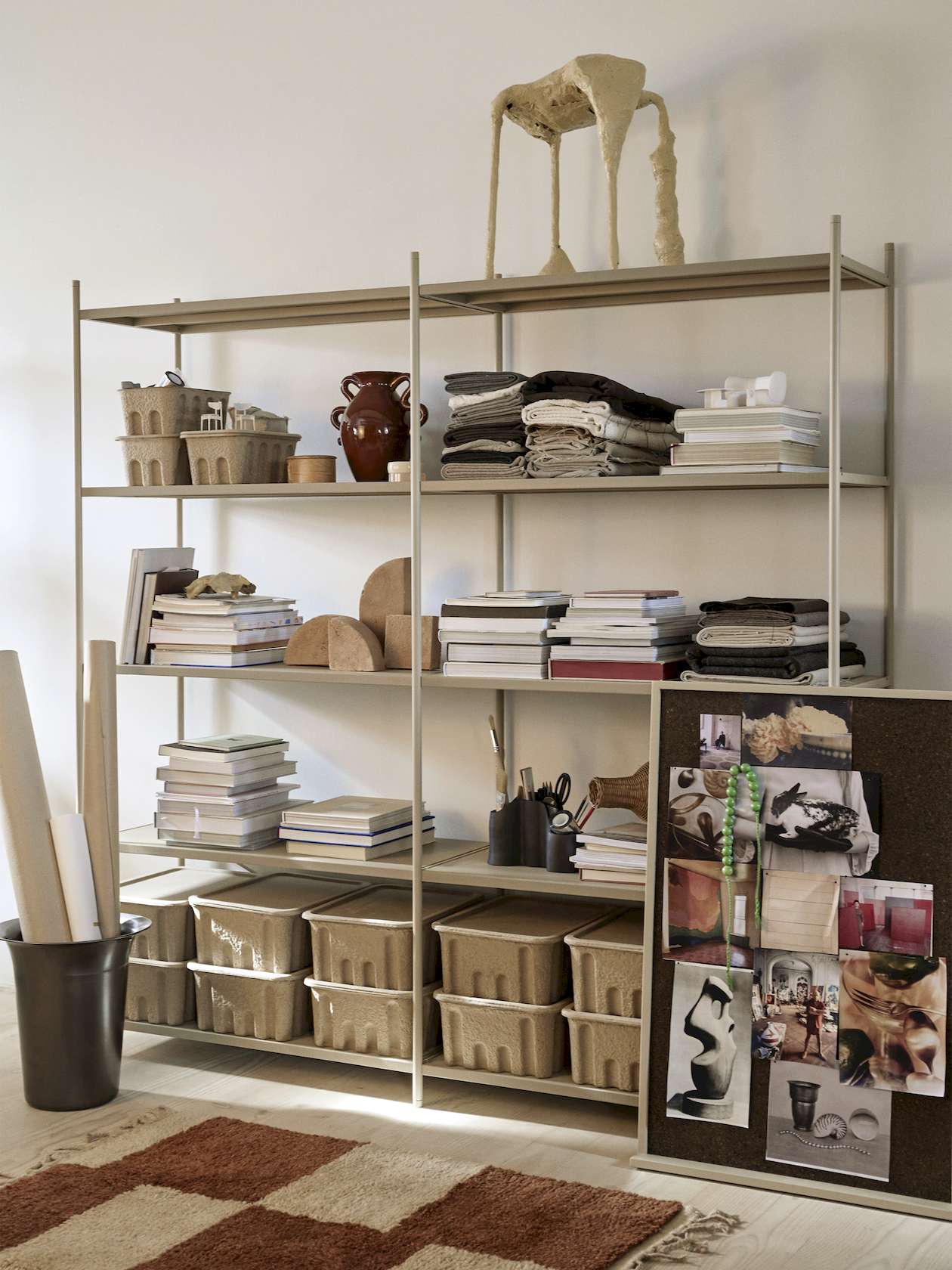 Punctual Shelving System