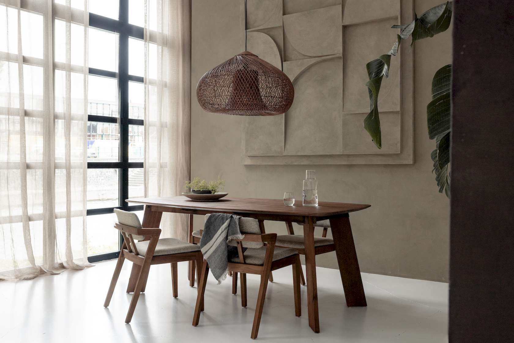 dBodhi Grace Dining Table