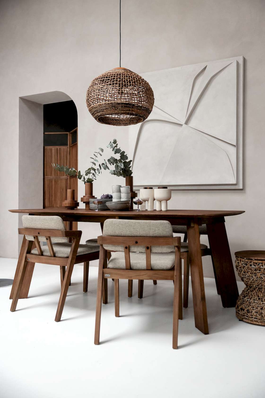 dBodhi Grace Dining Table