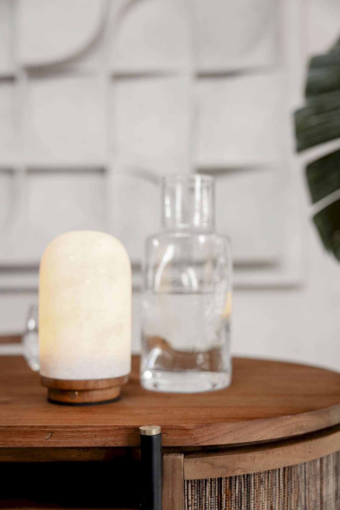 dBodhi Onyx Bullet Table Light