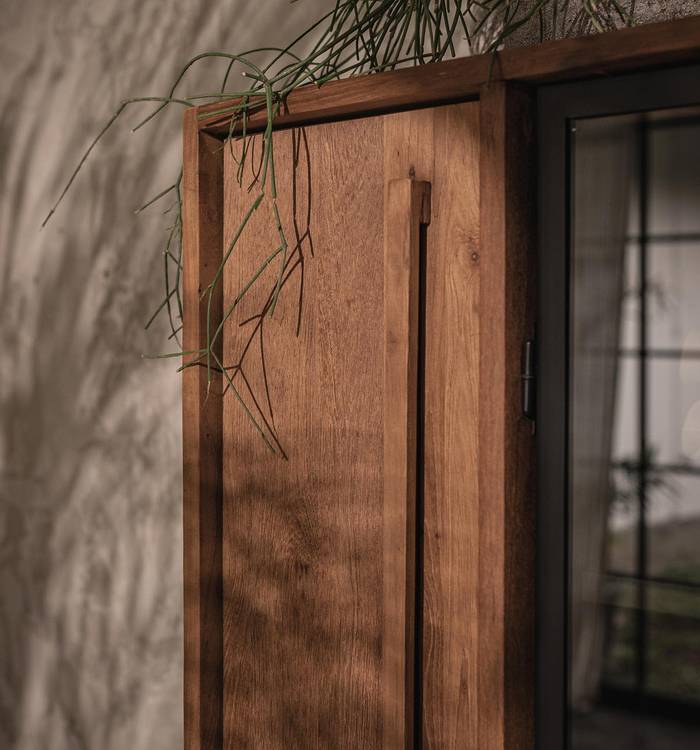 dBodhi Outline Cabinet - 3 Doors/2 Glass Doors