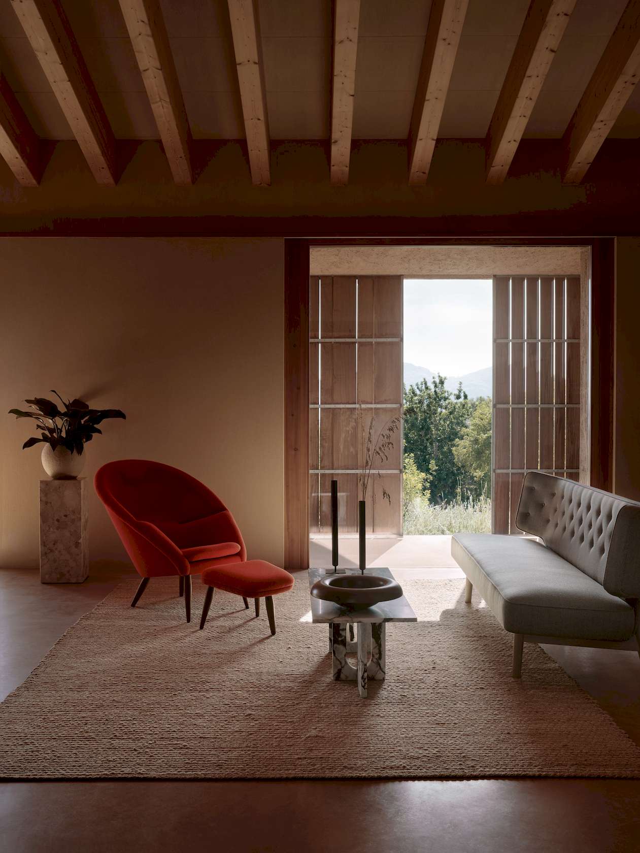 Oda Lounge Chair