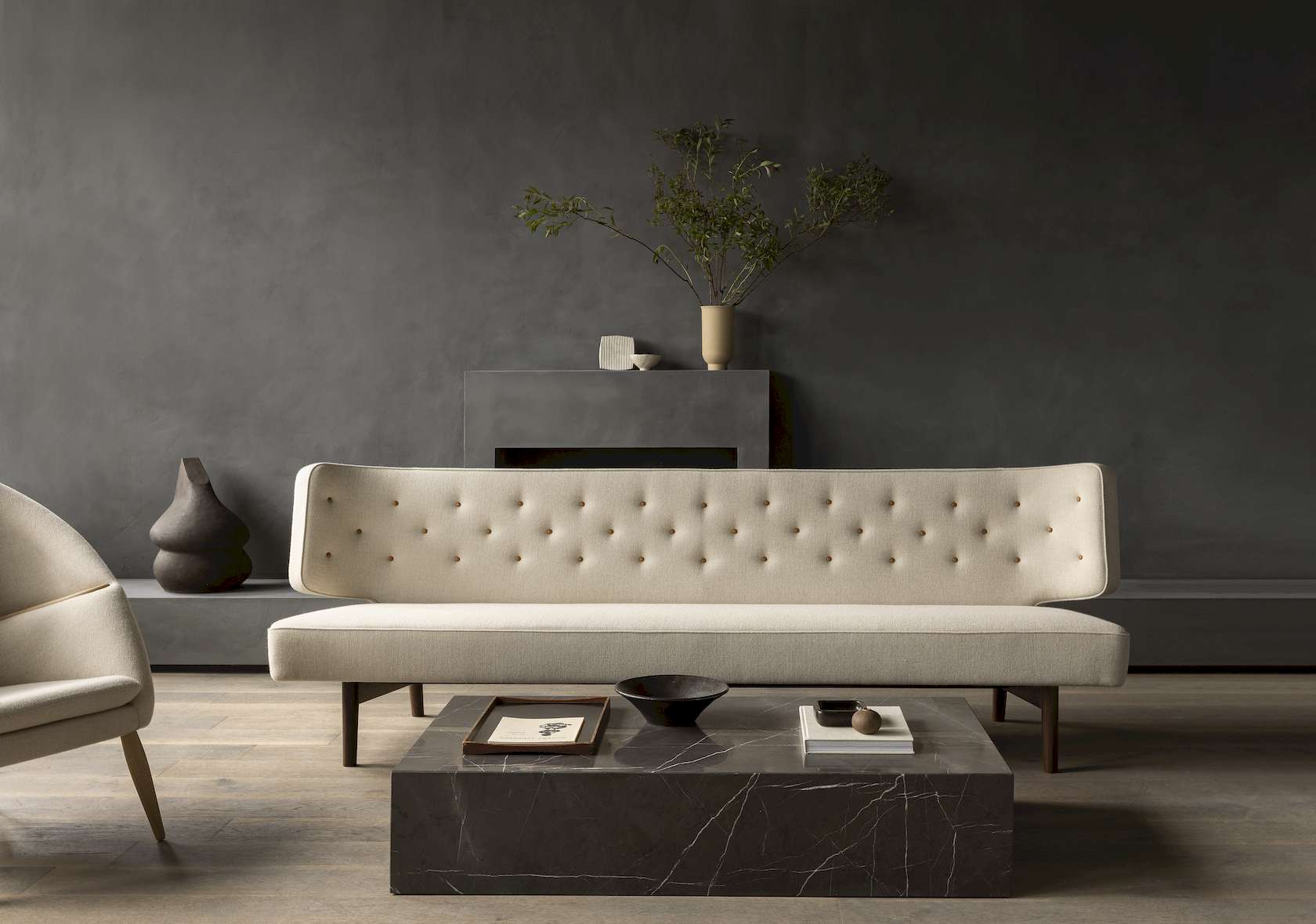 Oda Lounge Chair
