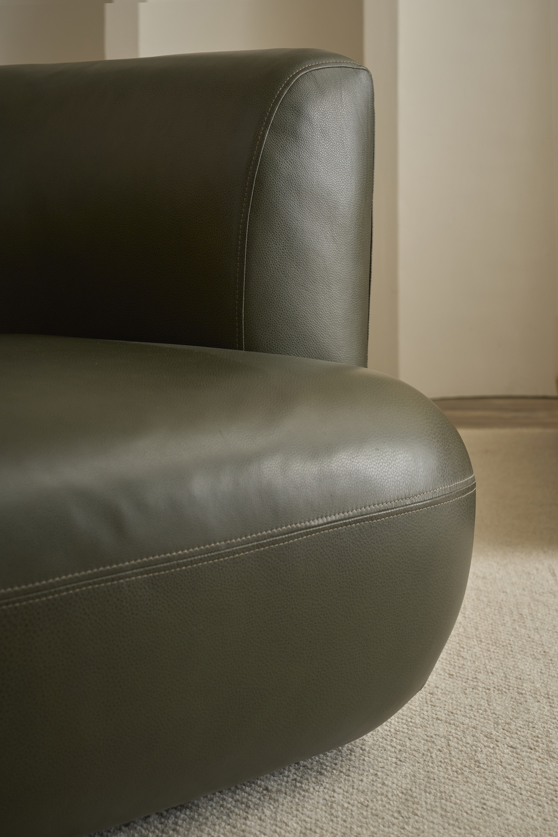Sophie Lounge Chair