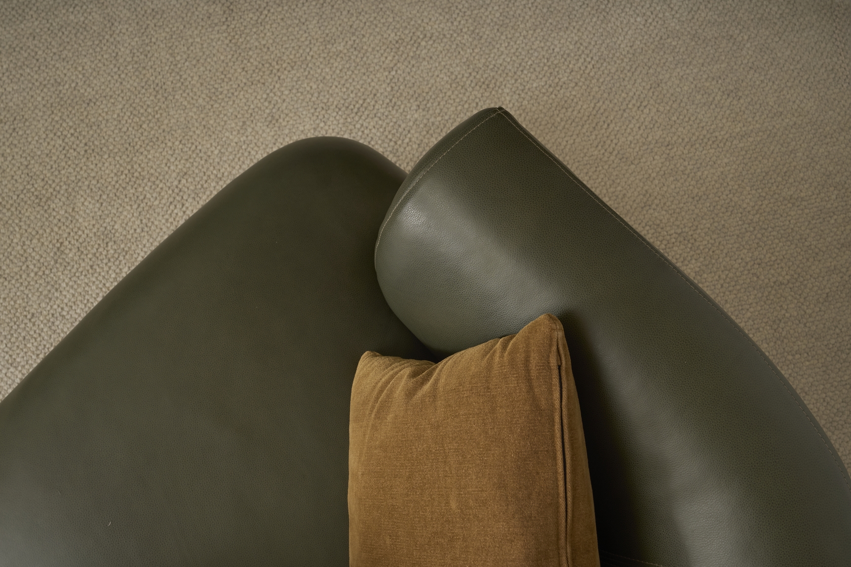 Sophie Lounge Chair