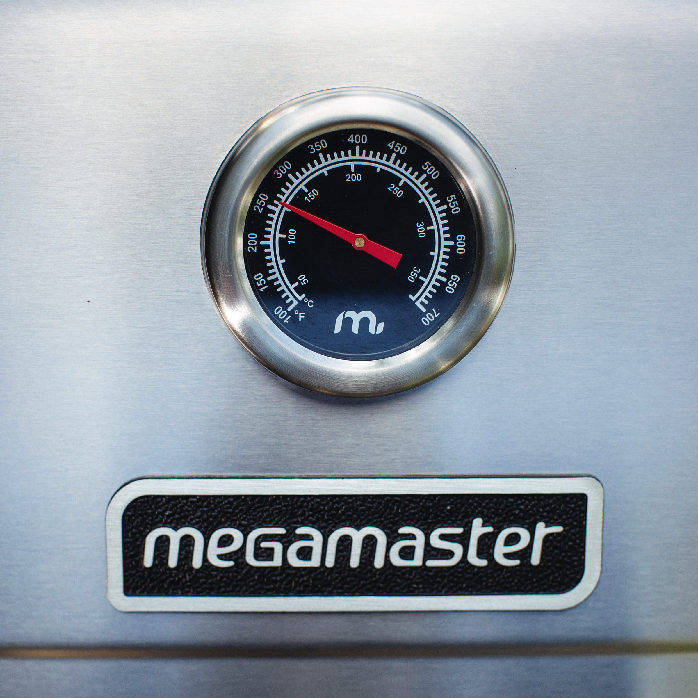 Built-in thermometer