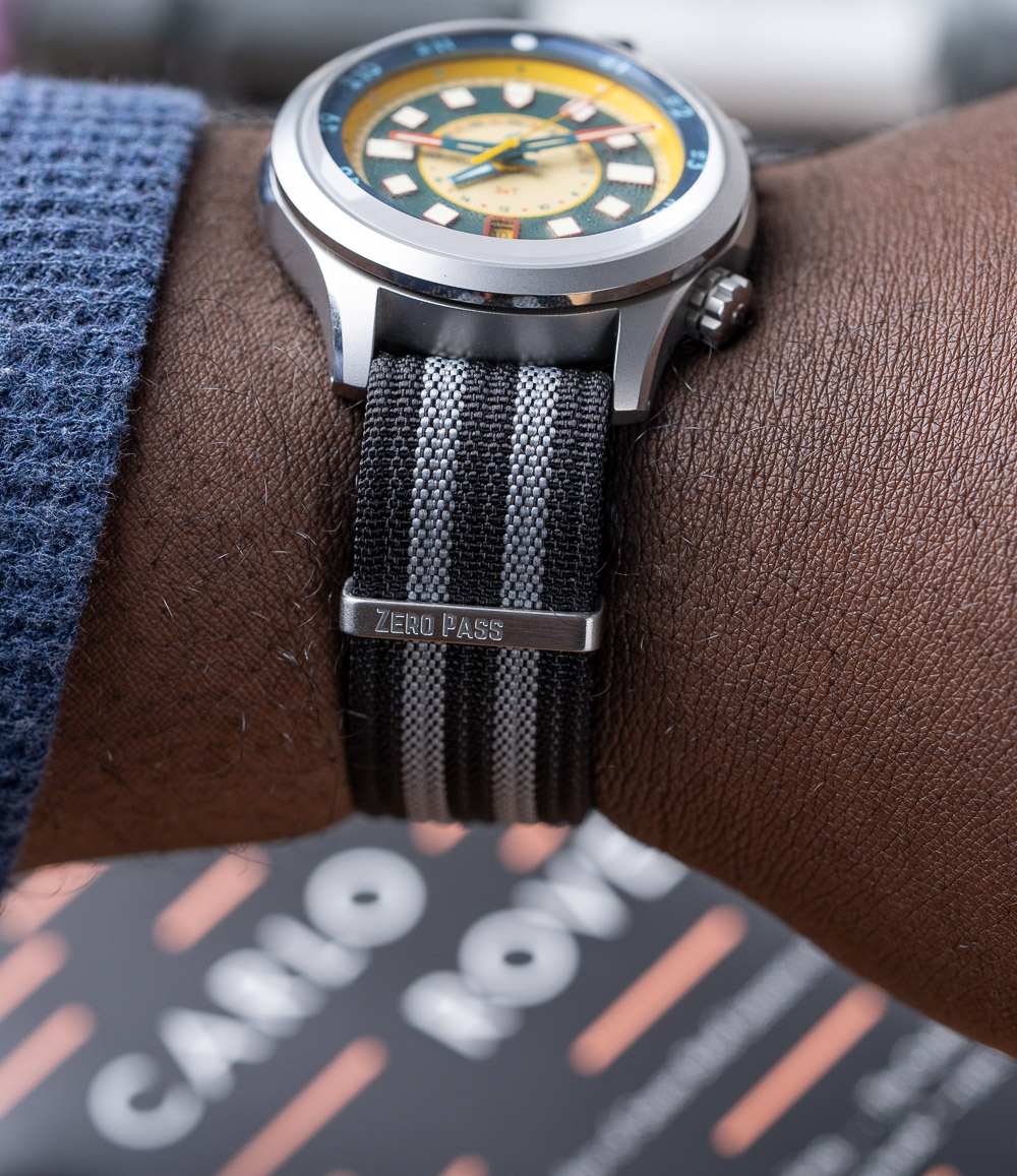 Black Pinstripes Zero-Pass Ribbed Nylon Strap