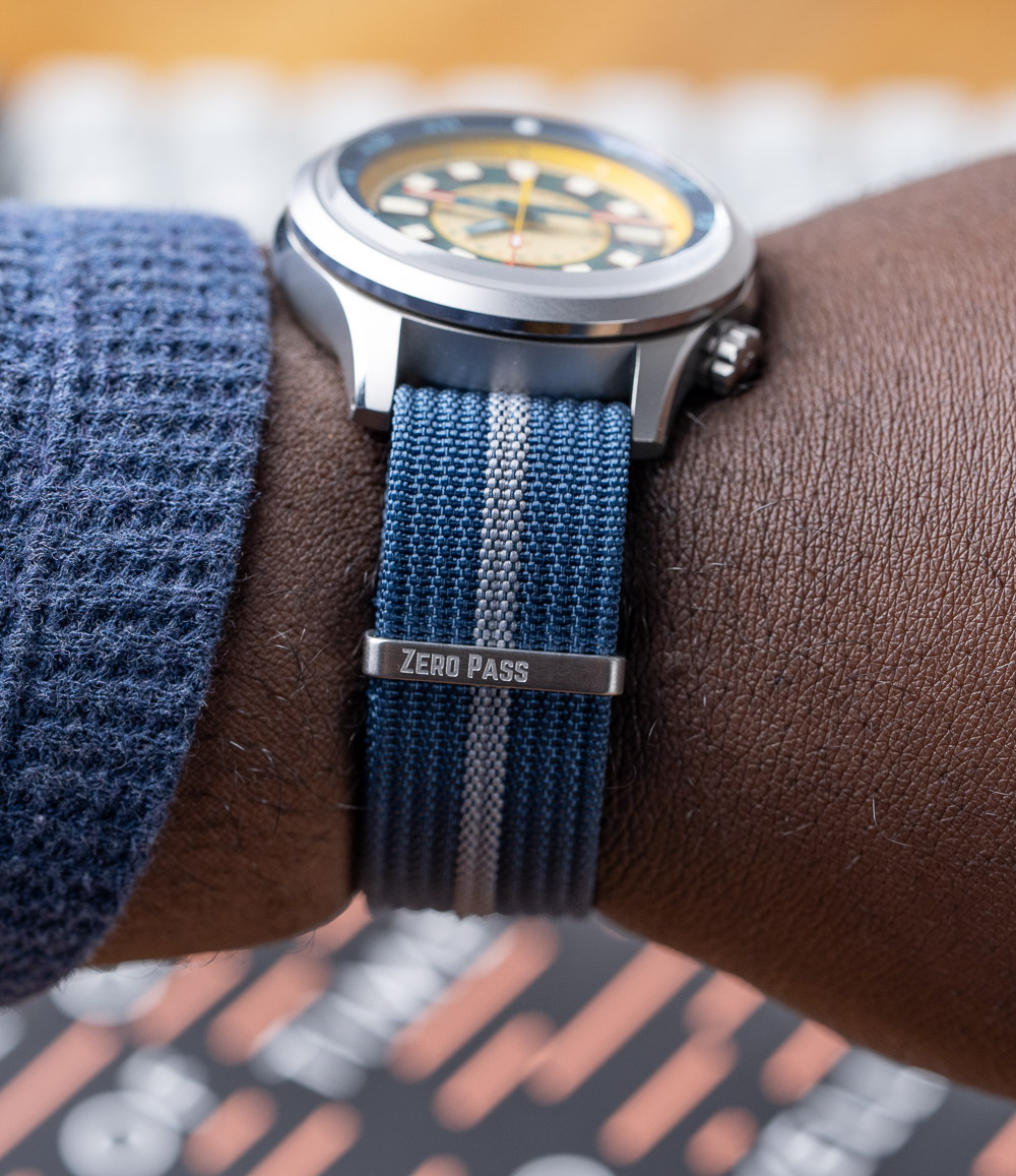 Blue Pinstripe Zero-Pass Ribbed Nylon Strap