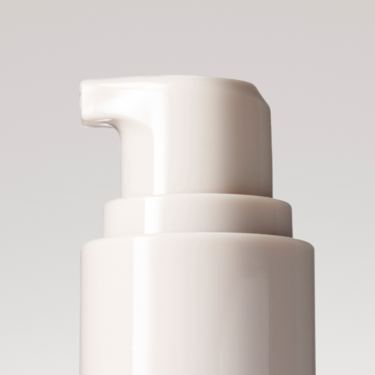 Zoomed in image of the pump on the serum