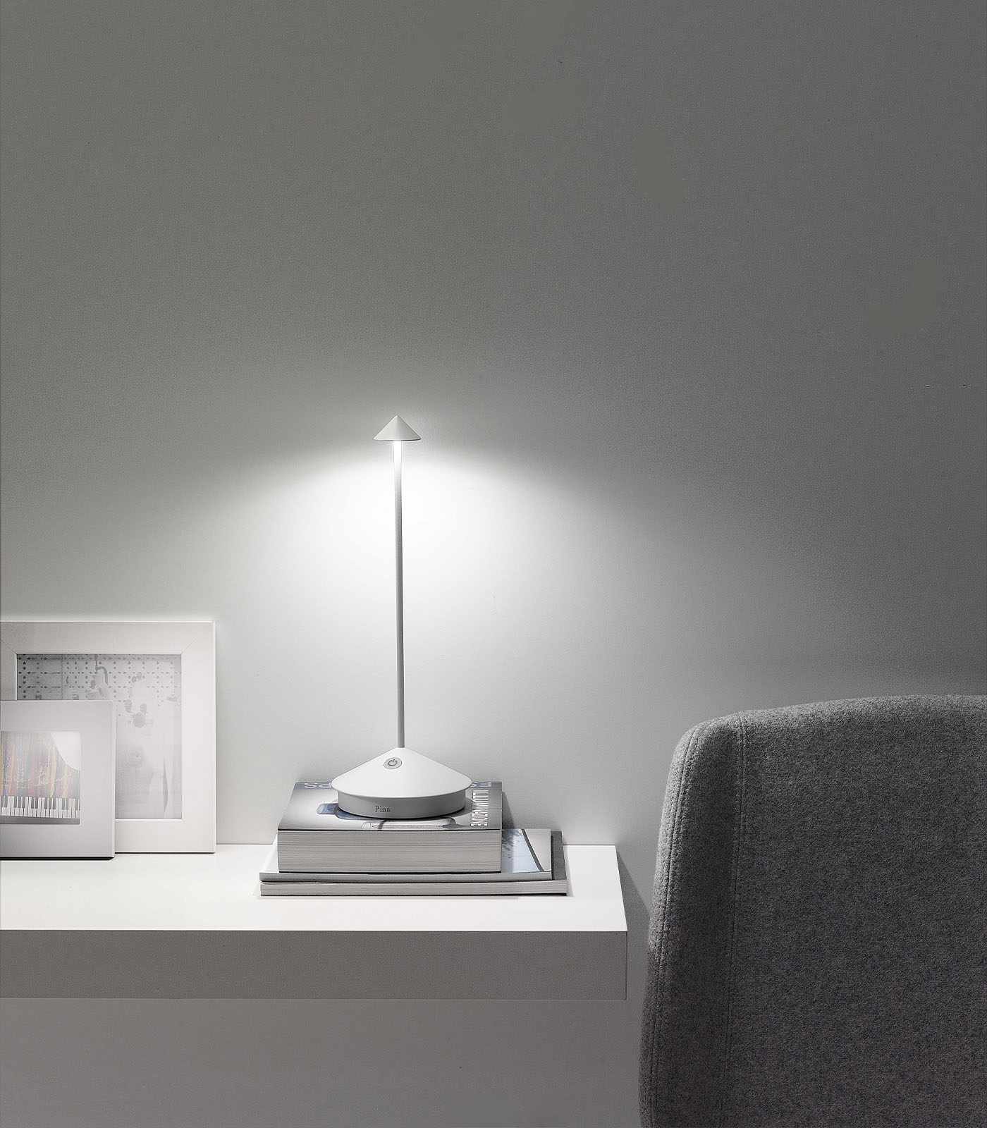 Pina Table Lamp