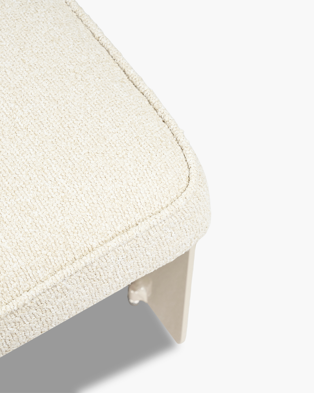 Outdoor Gloss Dougie Lounge Chair